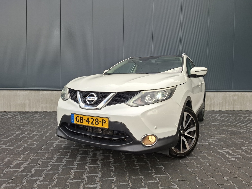 Nissan Qashqai 1.2 Tekna | Trekhaak | Carplay | Automaat | Lederen bekleding | NAP |