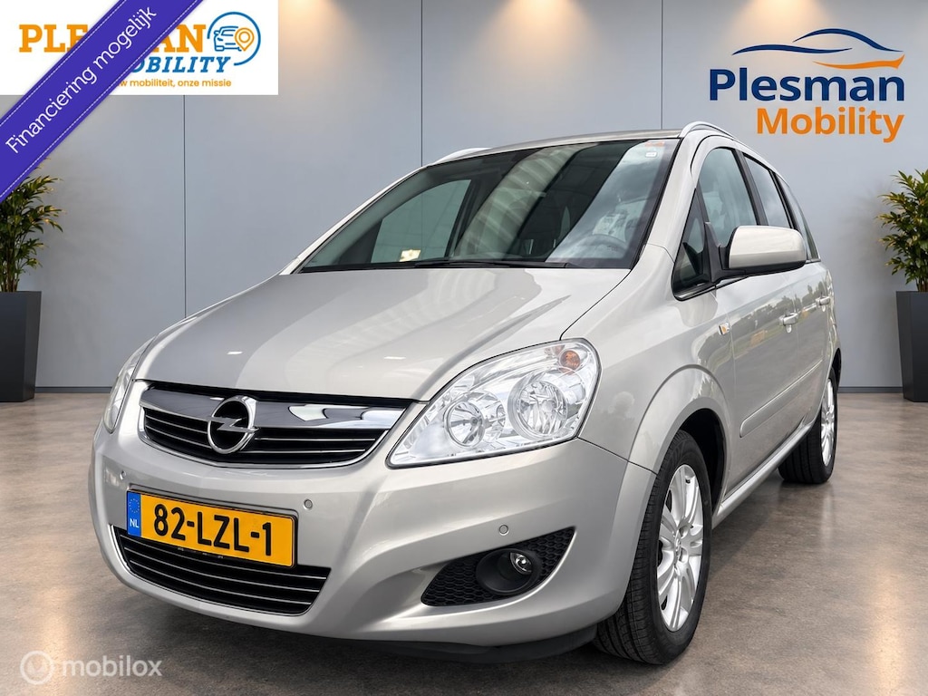 Opel Zafira 2.2 Cosmo, Automaat, 7 Persoons.
