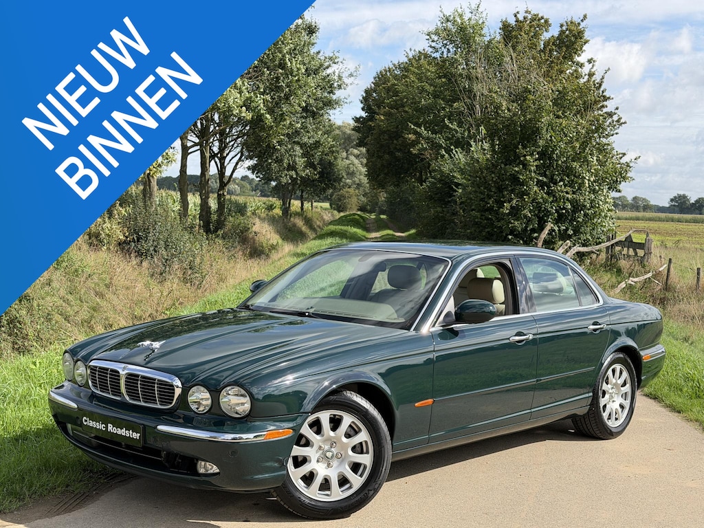 Jaguar XJ X350 3.0 V6, BRITISH RACING GREEN