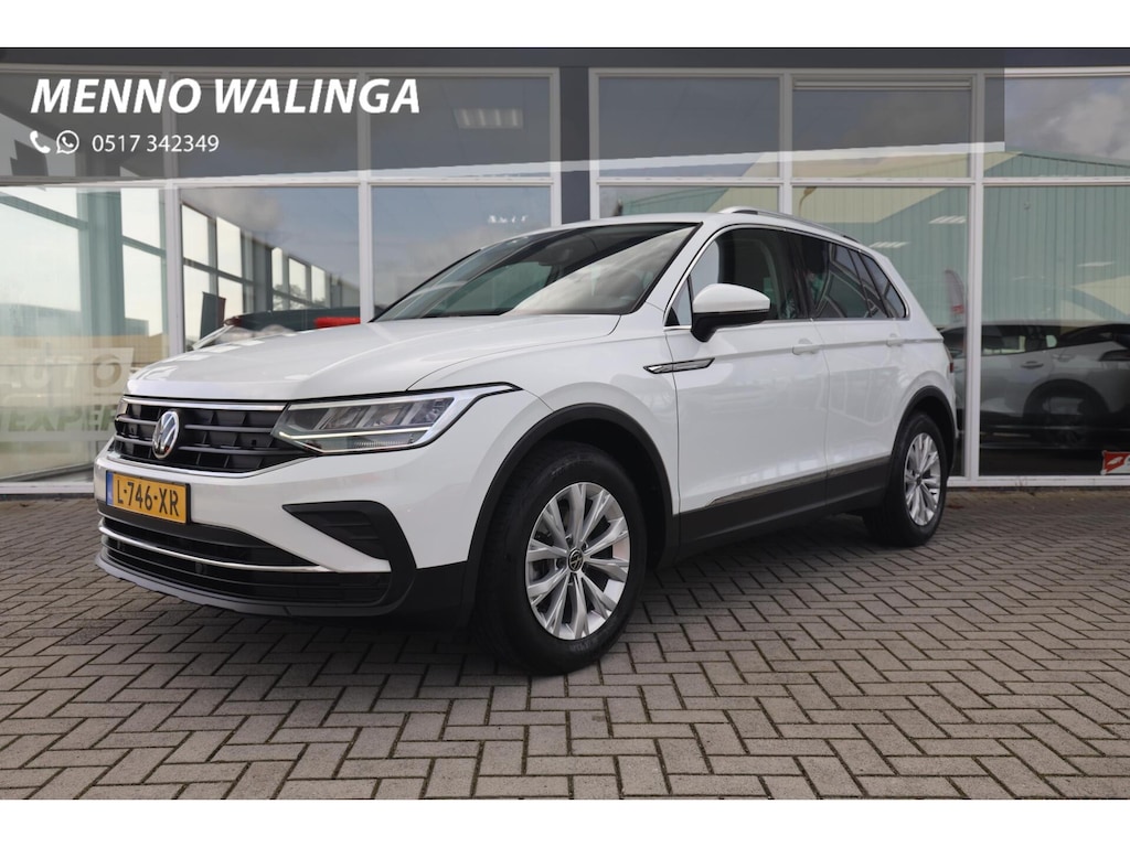 Volkswagen Tiguan 1.5 TSI Life Business|Panorama|ACC|Digital display|