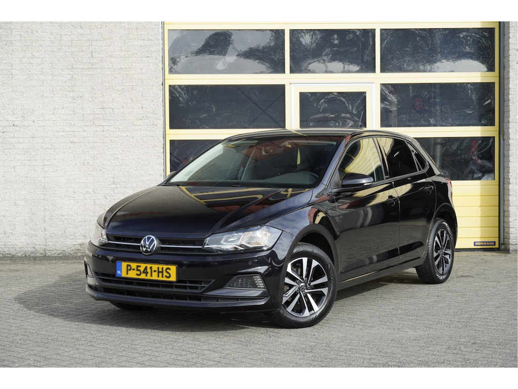 Volkswagen Polo 1.0 TSI 5drs Highline BJ2021 Climate Control | Led | LMV-15" | Parkeersensoren | Stoelverwarming | Sfeerverlichting
