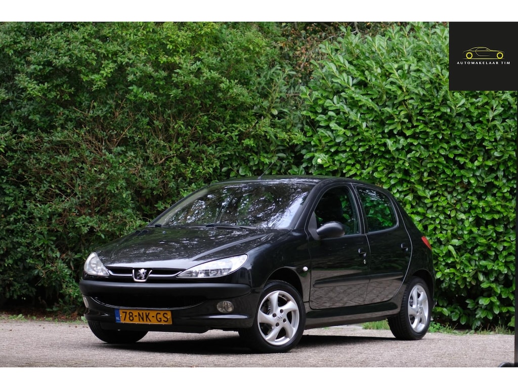 Peugeot 206 1.6-16V Gentry Premium / NWE Apk