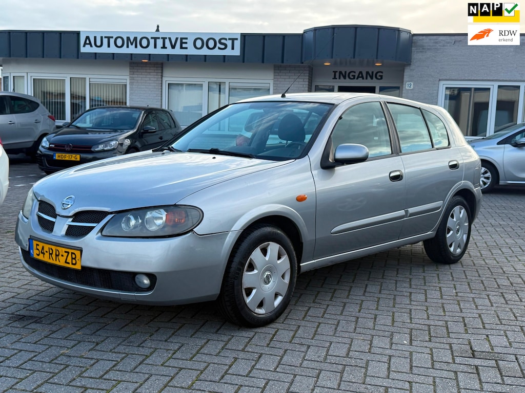 Nissan Almera 1.8 Acenta Automaat|Airco|Trekhaak!