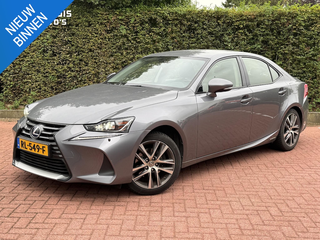 Lexus IS 300h Facelift (Nw beurt + nw HHC!) Xenon
