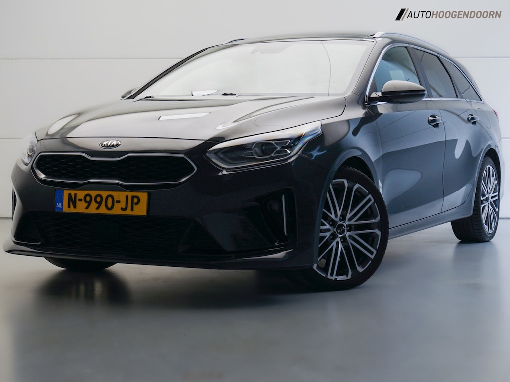 Kia Ceed Sportswagon 1.5 T-GDI GT-PlusLine (PANORAMADAK,JBL-SOUND,STUUR-STOELVERWARMING,CLIMATE,ELEKTRISCHE STOELEN,CAMERA)