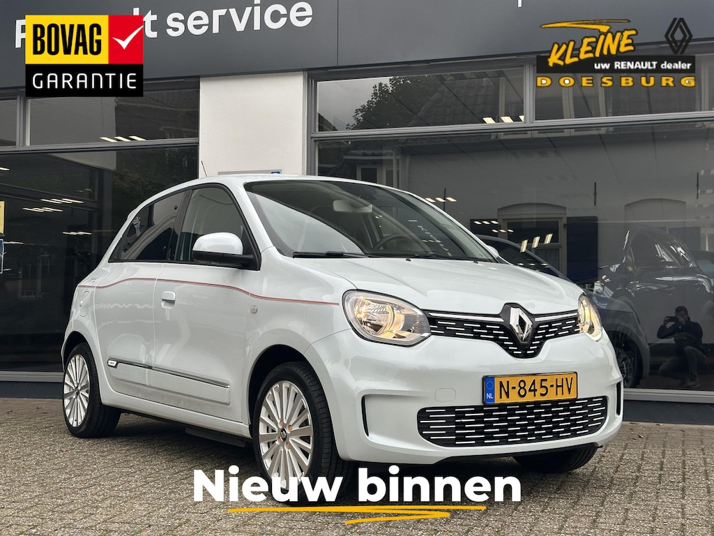 Renault Twingo Z.E. R80 Série Limitée Vibes | Eerste eigenaar | Nederlandse auto | Navigatiesysteem | Camera achter | Unieke kilometerstand | 100% elektrisch | Dealeronderhouden | SoH 95% | Voorstoelen verwarmd | Unieke uitvoering |