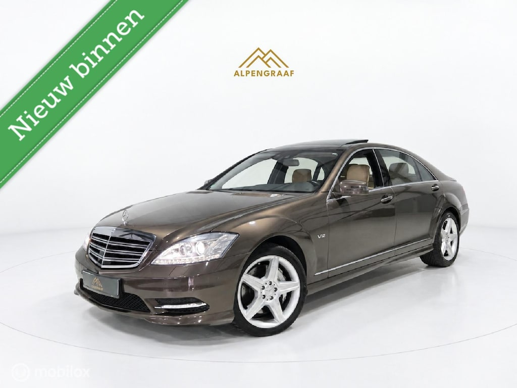 Mercedes-Benz S-klasse s600 v12 AMG Designo Facelift |dubbel Panoramadak|Massage|Harman Kardon|Rijassistentie pakket|Nachtzicht|Gordijn|TV|volledig onderhoudshistorie bij Mercedes!