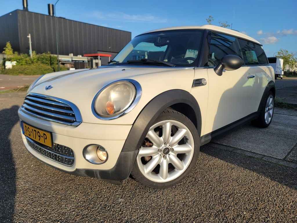 MINI Clubman 1.6 One AIRCO|APK|NAP|CRUISE|17"|2012