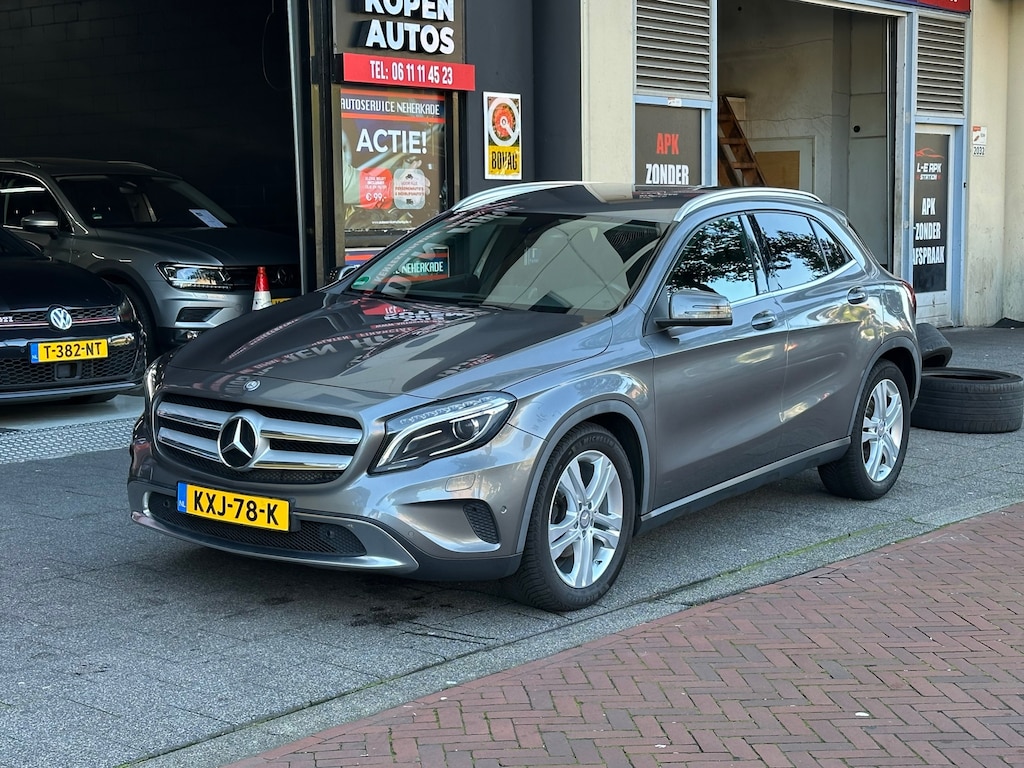 Mercedes-Benz GLA 200 Edition 1 Automaat Leer Navi Clima