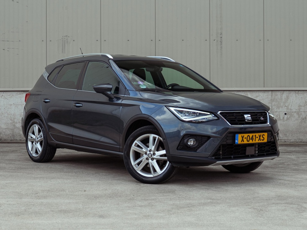 SEAT Arona 1.0 TSI Xcellence FR Business Intense 116 pk (2019) | Trekhaak | Full-LED | Camera | PDC V+A | APK 03-2027
