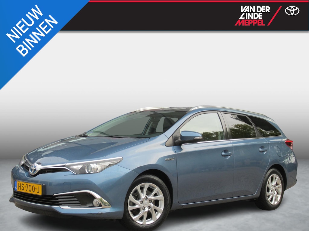 Toyota Auris Touring Sports 1.8 Hybrid Dynamic Navi Panoramadak