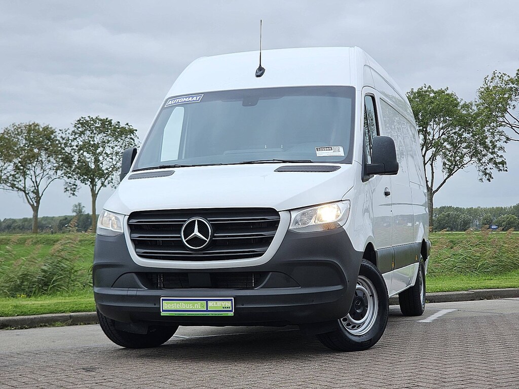 Mercedes-Benz Sprinter 317 L2H2 Mbux Automaat!