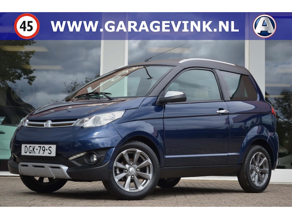 AIXAM Crossover S8 Premium | Navigatie | ABS | Brommobiel
