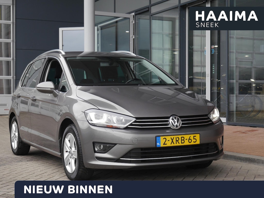 Volkswagen Golf Sportsvan 1.6 TDI Highline | Navigatie | CarPlay | Cruise Control | Trekhaak | Lichtmetalen Velgen