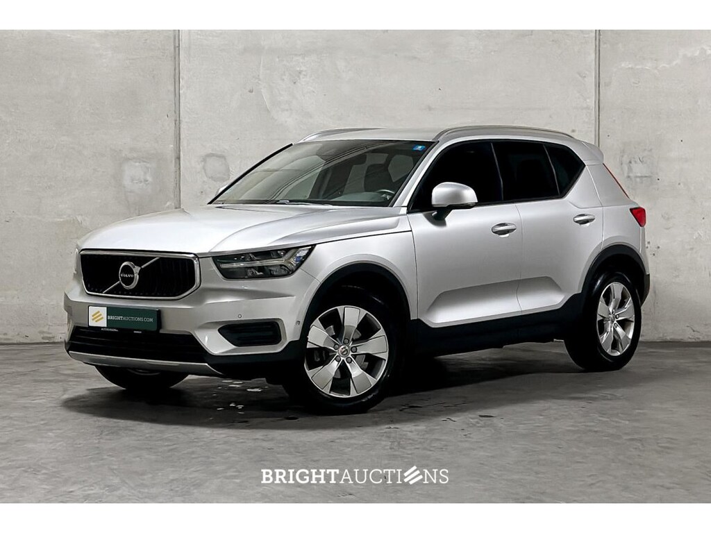 Volvo XC40 1.5 T3 Momentum