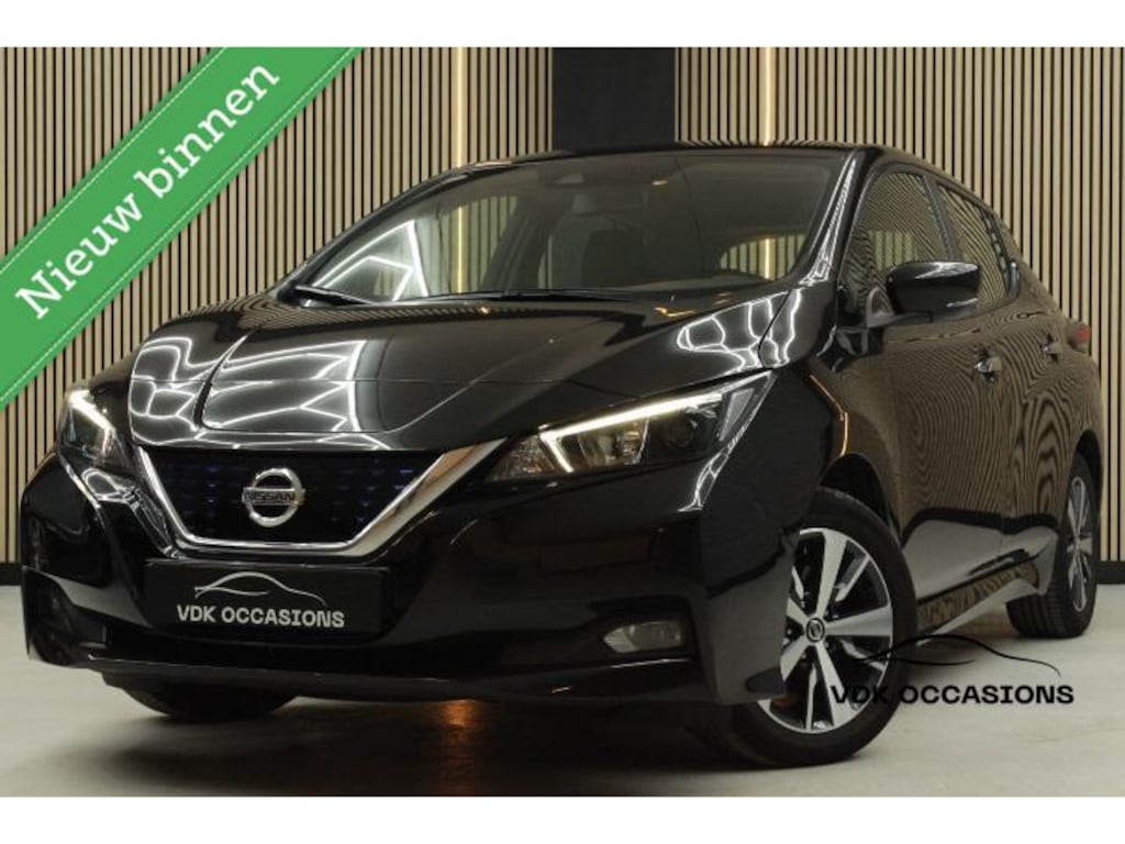 Nissan Leaf Acenta 40 kWh |Keyless |Stoel/Stuur verw |Camera