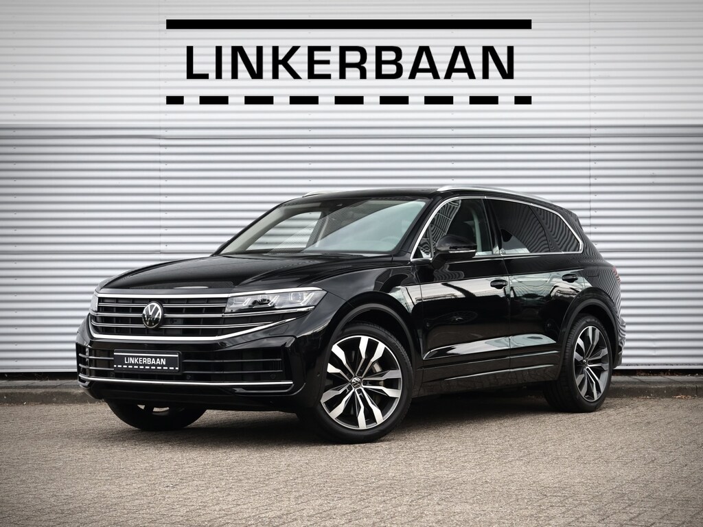 Volkswagen Touareg 3.0 TSI eHybrid 4Motion Elegance | Panoramadak | Massage | Trekhaak | 21 inch |