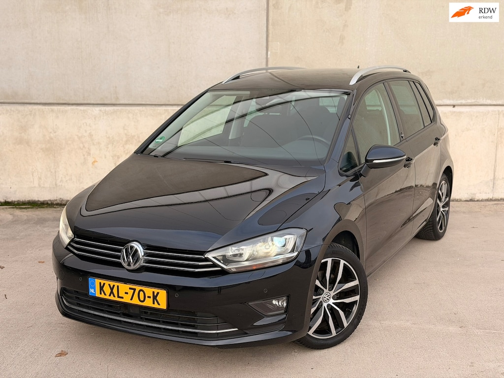 Volkswagen Golf Sportsvan 1.4 TSI Highline DSG Trekh Dynaudio ACC CarPlay