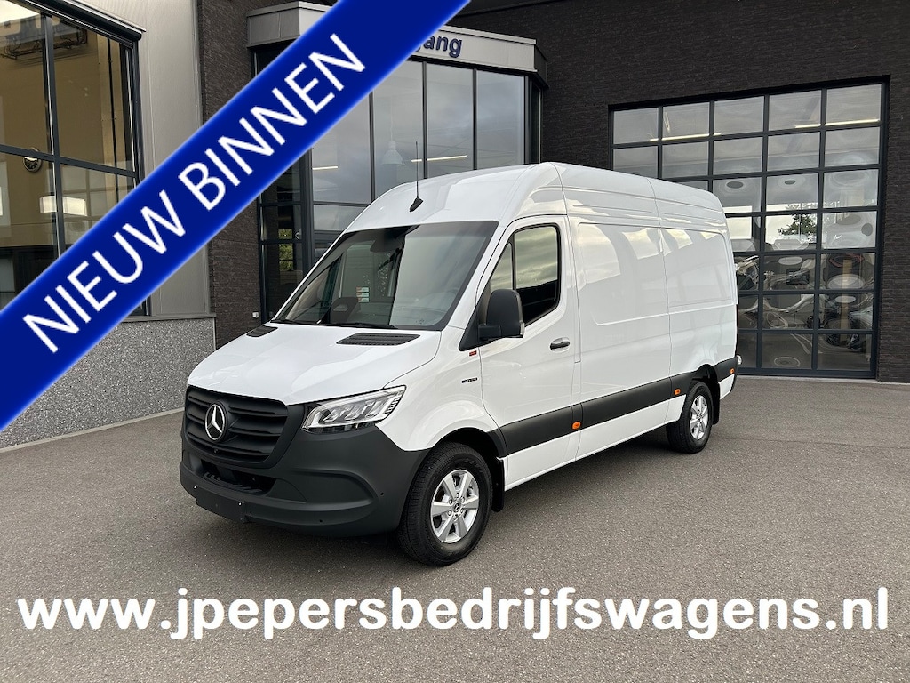 Mercedes-Benz eSprinter 320 L2 H2 Select 81kWh / Snel laden 115Kw / LED / Distronic / Carplay / Navigatie / Camera / LMV / 270 Graden achterdeuren
