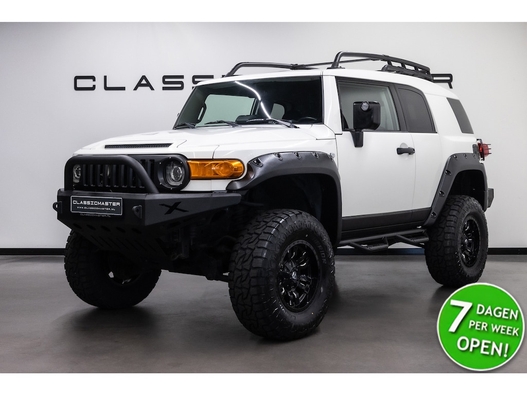 Toyota FJ Cruiser VVT-i V6 Btw auto, Fiscale waarde € 8.000,- (€ 40.454,55 Ex B.T.W) DEALER AUTO YOUNGTIMER !