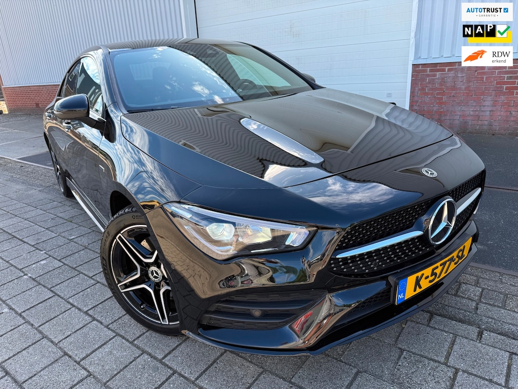 Mercedes-Benz CLA 250 e Business Solution AMG LIMITED LEDER ALCANT