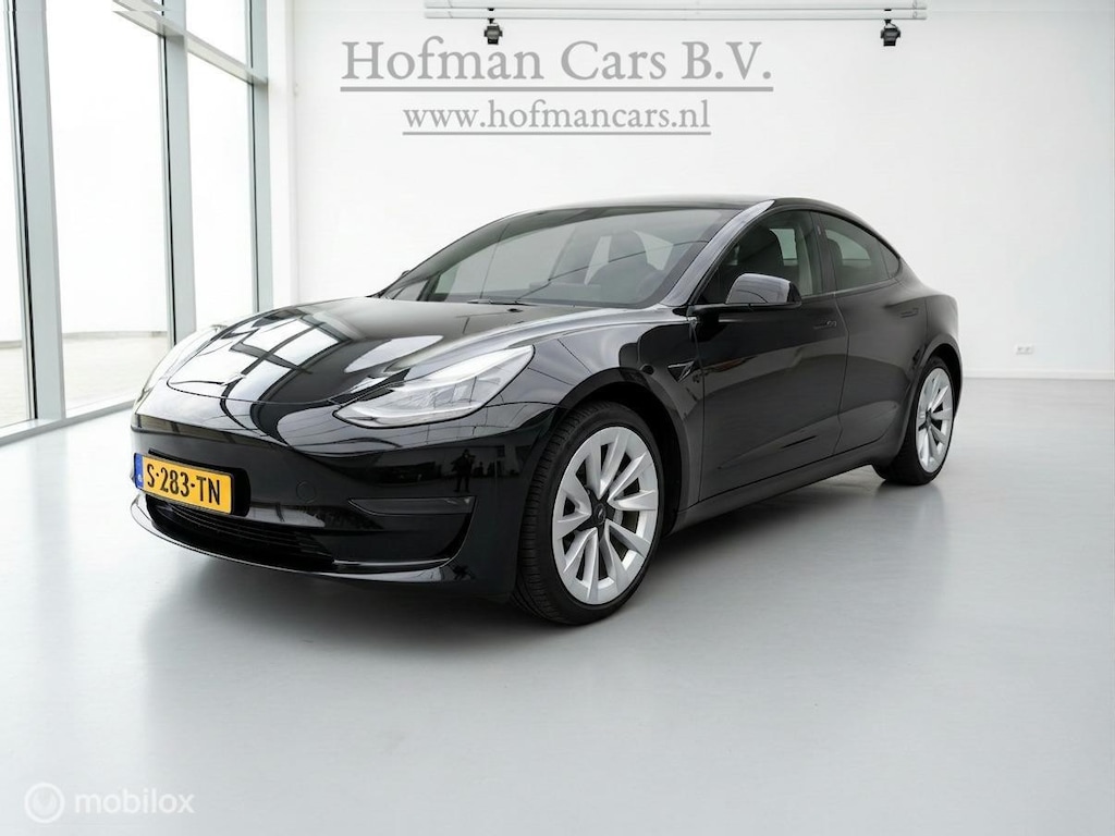 Tesla Model 3 Standard RWD Plus | 60 kWh LFP | Warmtepomp | 19" | Ryzen