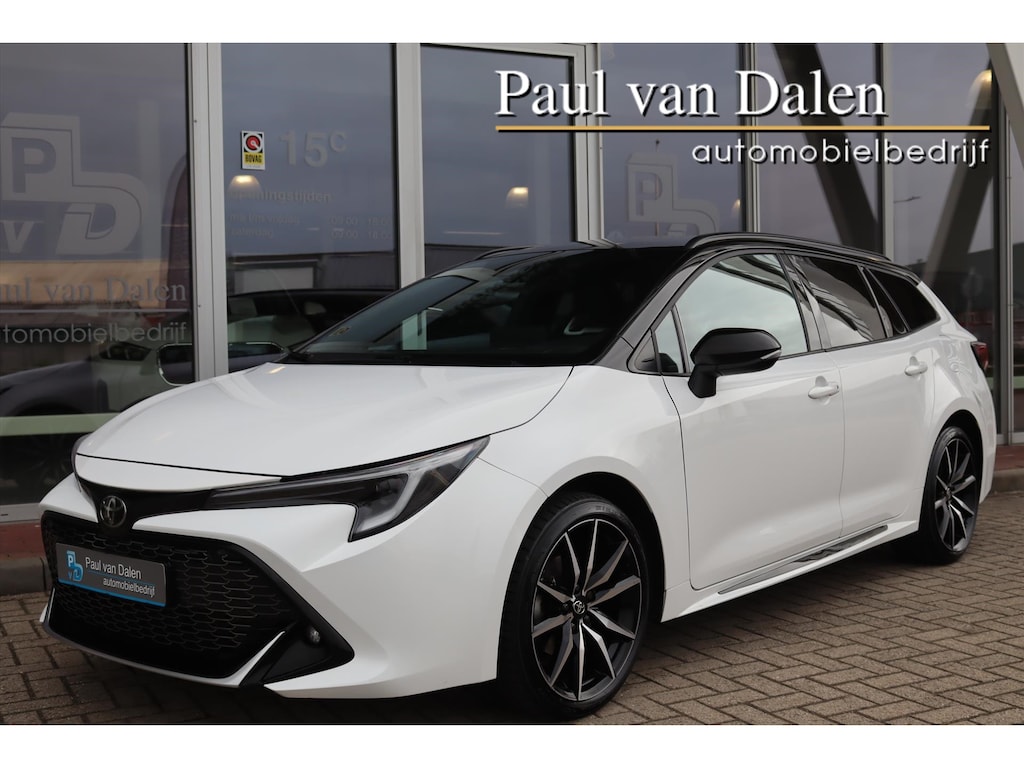Toyota Corolla Touring Sports 1.8 Hybrid GR SPORT Navi | Camera | Keyless | Two-Tone | Adapt.Cruise | Stoelverw. | 18 inch Lm |