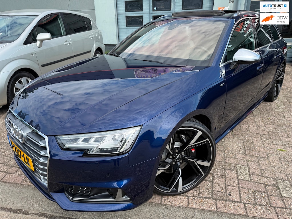 Audi A4 Avant 3.0 TFSI S4 2018 QUATTRO PRO-LINE PLUS PANO MATRIX ALCANTA