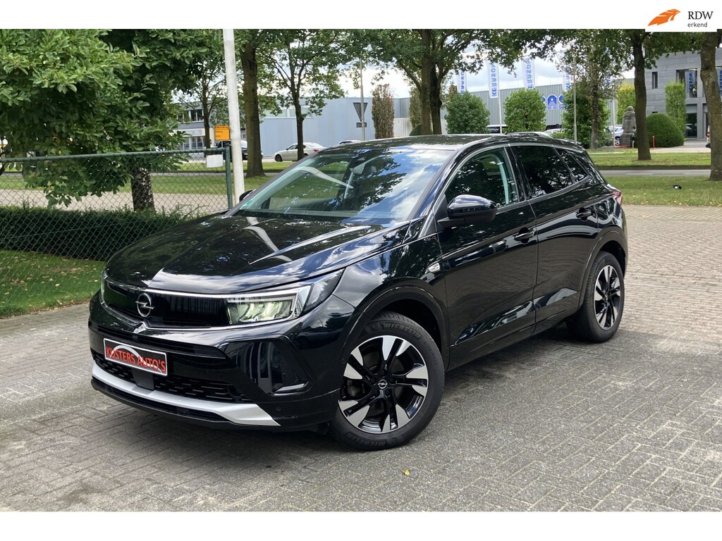 Opel Grandland X 1.2 Turbo Elegance