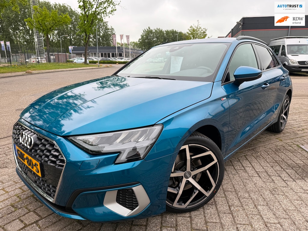 Audi A3 SPORTBACK 2021 30 TFSI HYBRID S edition LED CARPLAY 18-INCH NAP
