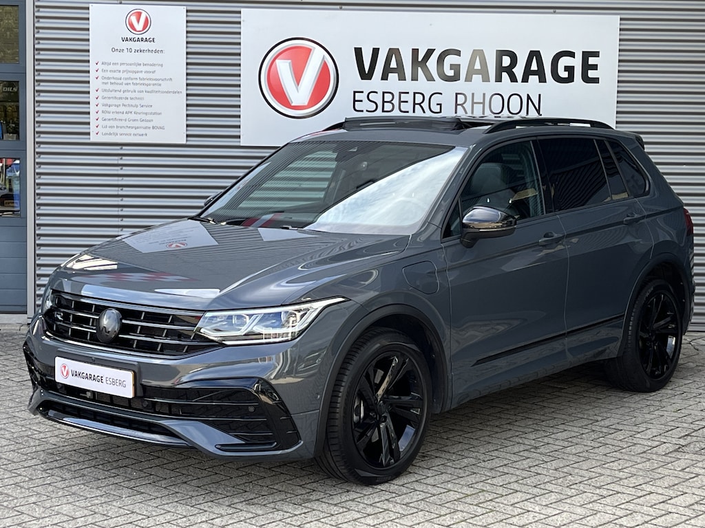 Volkswagen Tiguan 1.4 TSI eHybrid R-Line DSG BLACKSTYLE,SCHUIFDAK,TREKHAAK