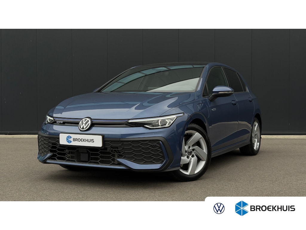 Volkswagen Golf 1.5 eHybrid 272pk GTE | Trekhaak | Achteruitrijcamera | Adaptive Cruise | Head-up | Carplay | 17" |