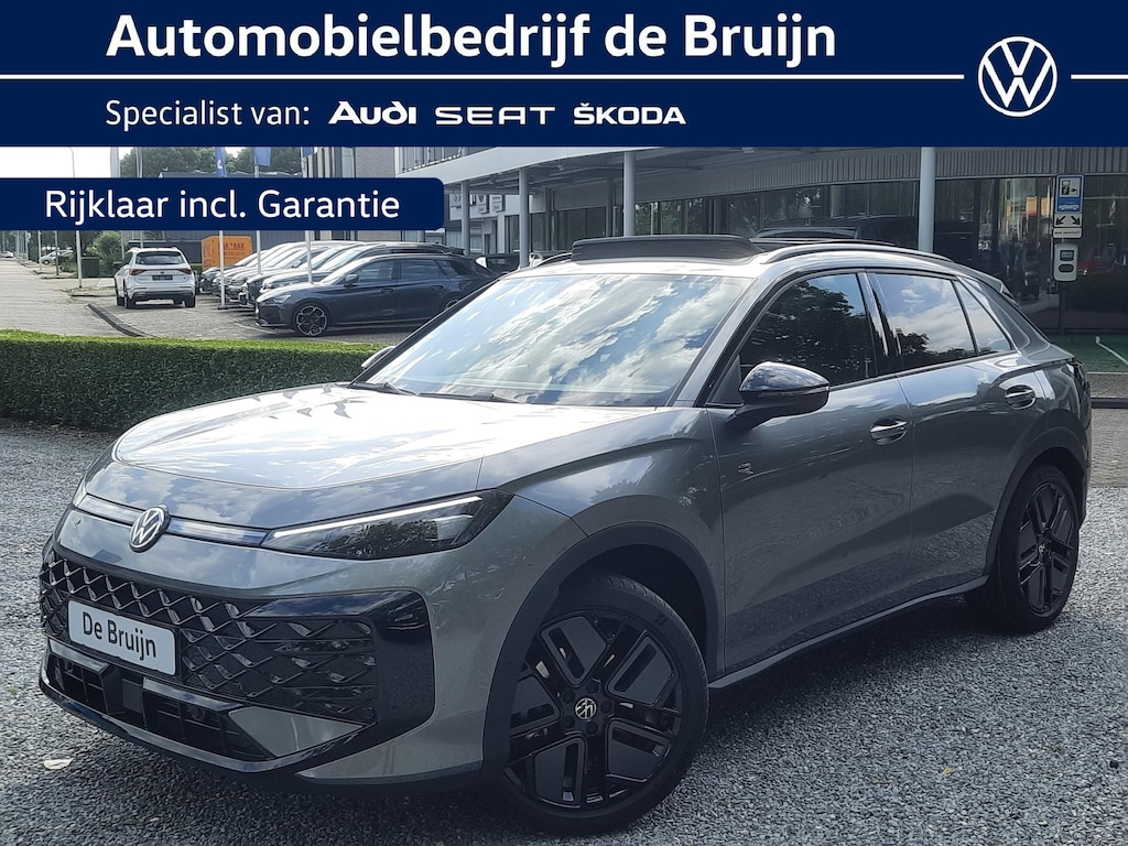 Volkswagen T-Roc 1.5 eTSI 150pk DSG R-Line Blackstyle (Pano,Camera)