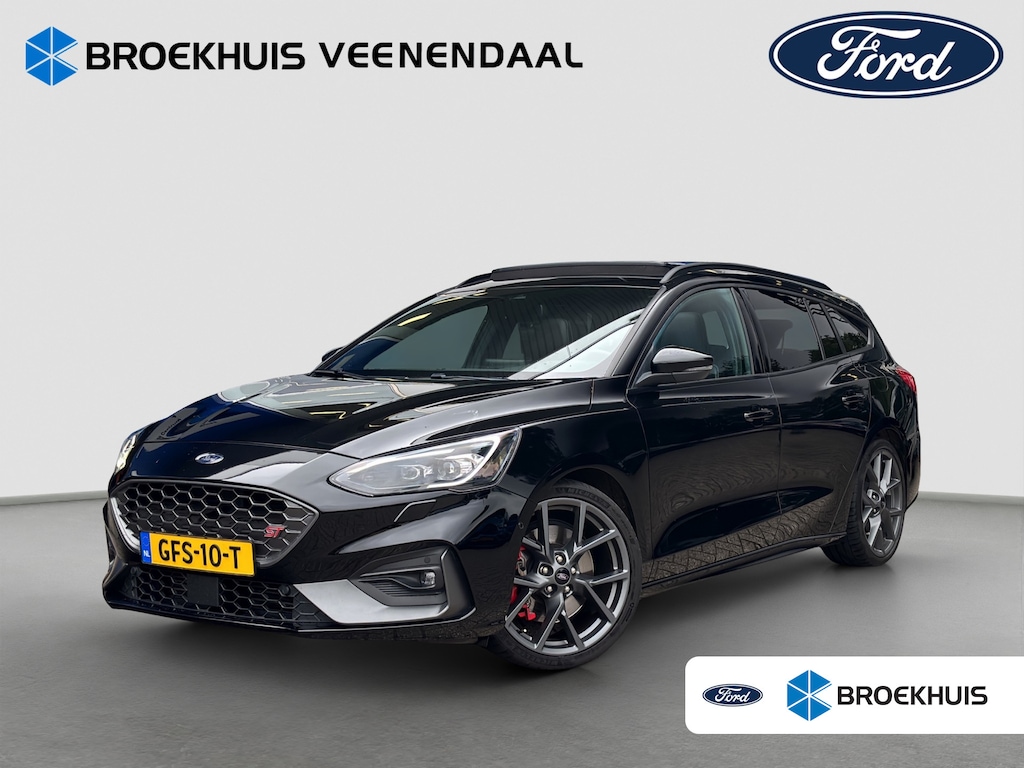Ford Focus Wagon 2.3 ST-3 280PK | Pano | Adap. Cruise | Apple Carplay | Camera | Recaro | Winter Pack | Achteruitrijcamera | Airco (automatisch) | Apple Carplay/Android Auto|telefoonintegratie premium