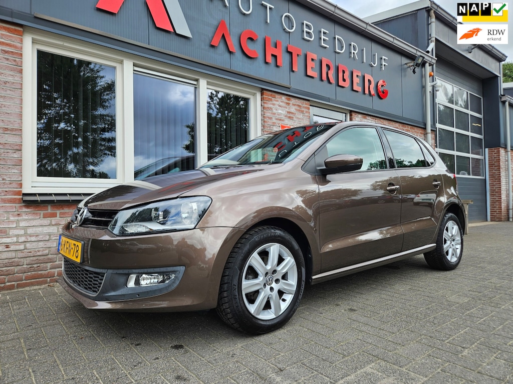 Volkswagen Polo 1.2 TSI BlueMotion Highline Edition Trekhaak! Airco! Cruise Control! NAP! Leuke Auto!