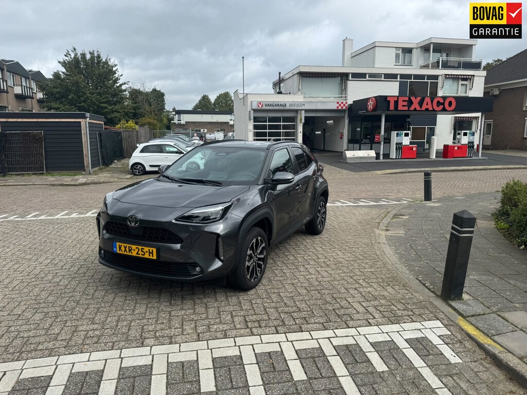 Toyota Yaris Cross 1.5 Hybrid 115 Business
