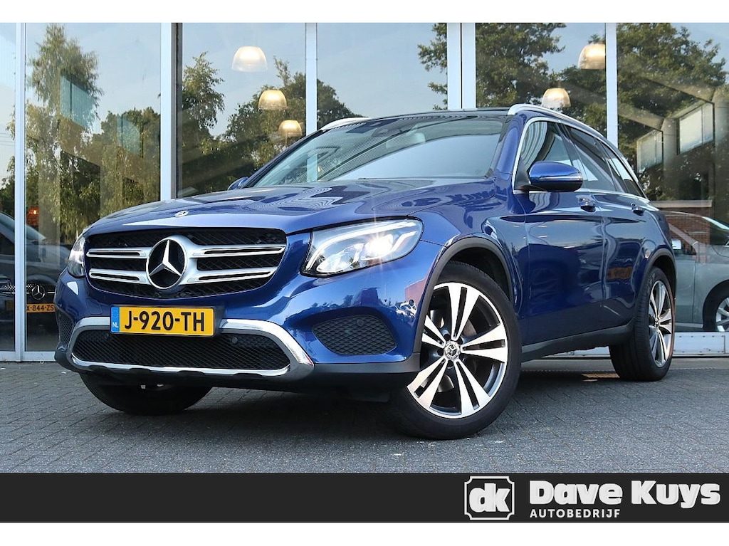 Mercedes-Benz GLC 300 4MATIC Panoramadak | Trekhaak | Camera