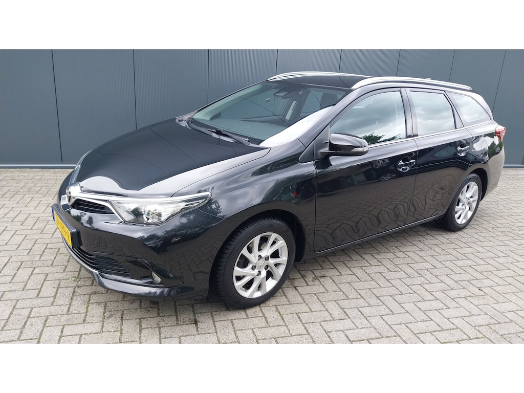 Toyota Auris Touring Sports 1.2T Active//NAVI //CRUISE//TREKHAAK