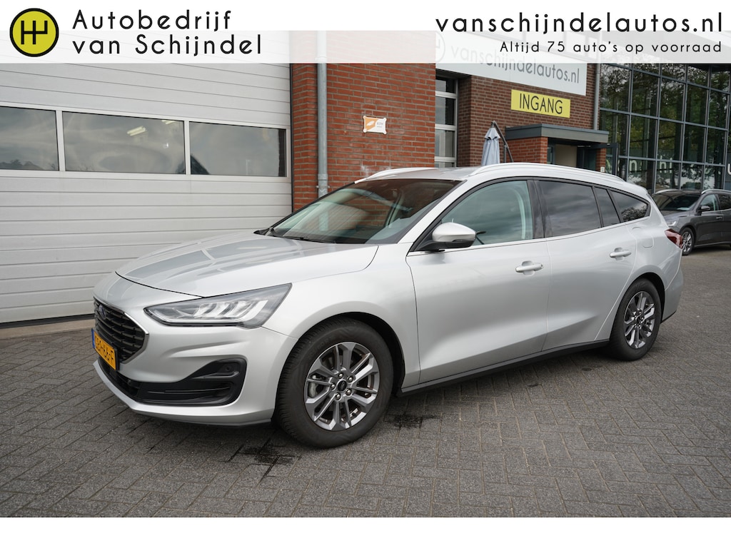 Ford Focus Wagon 1.0 ECOBOOST HYBRID 155PK TITANIUM *NL AUTO* 1500KG TREKGEWICHT DEALER ONDERHOUDEN NAVIGATIE ANDROID/APPLECARPLAY ECC AIRCO CRUISECONTROL LED PDC V+A 16INCH PRIVACYGLAS BLUETOOTH ENZ...