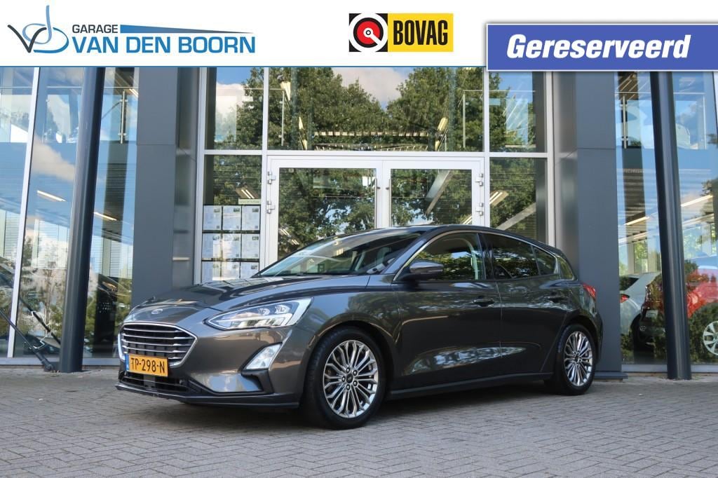 Ford Focus 1.0 EcoBoost, Bang&amp;Olufsen, Stoel-Stuurverw, Trekhaak, All-Season etc.