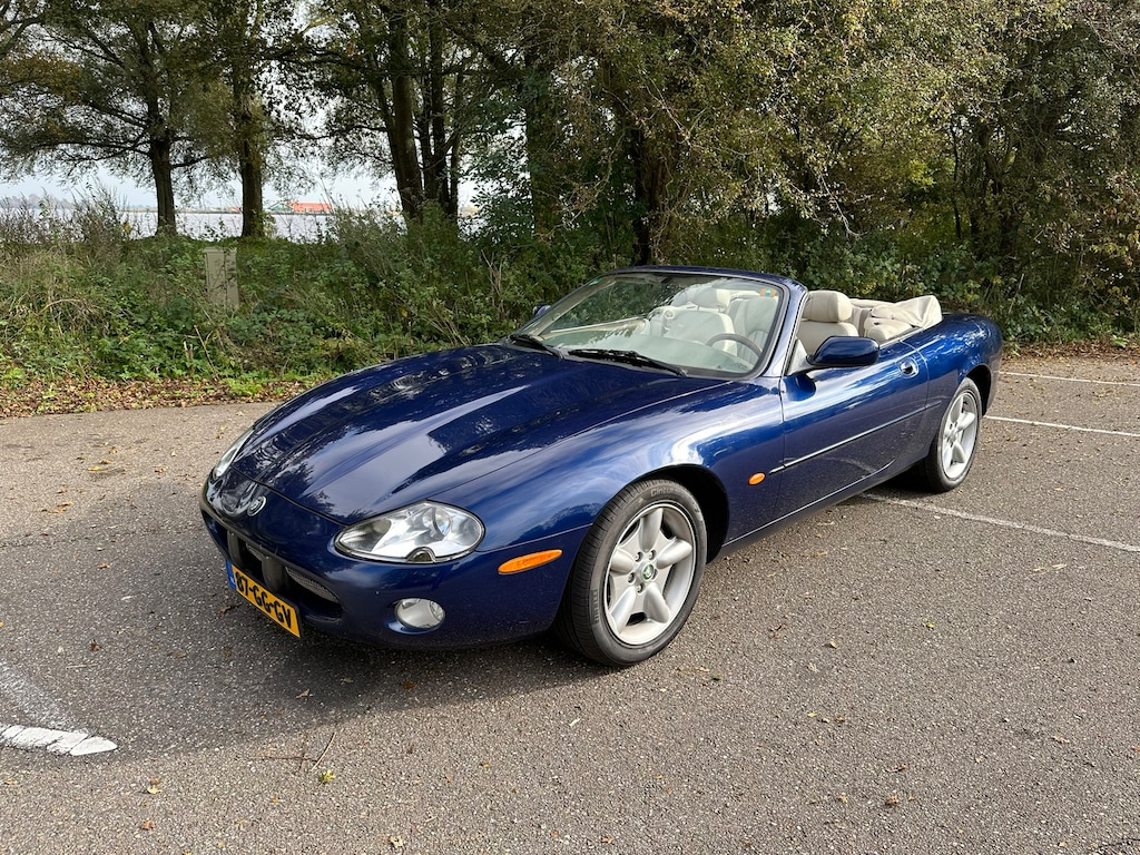 Jaguar XK8 4.0 V8 Convertible