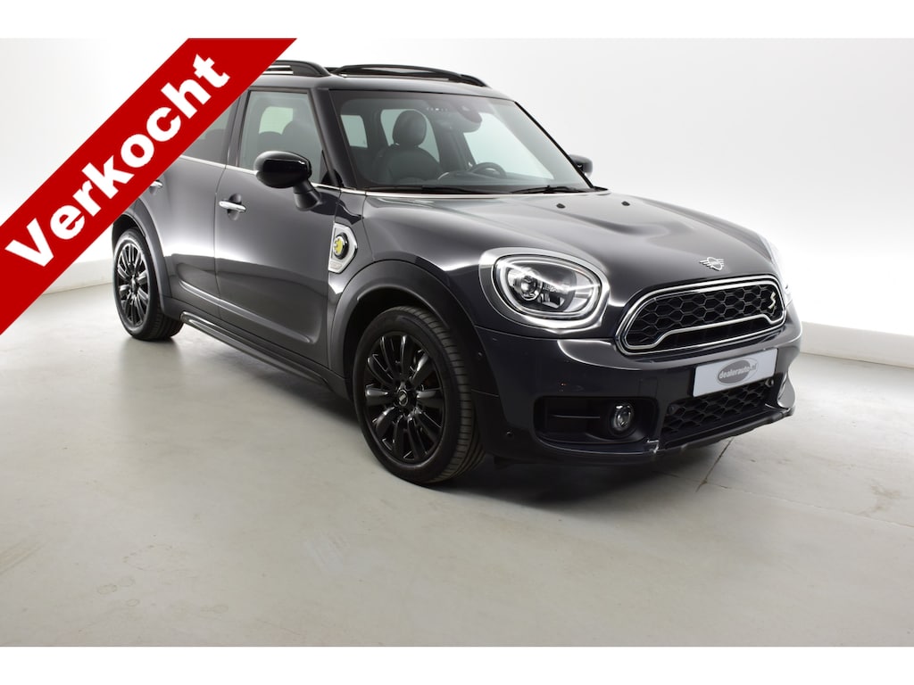 MINI Countryman 2.0 Cooper SE ALL4-PANORAMA-LEDER-HARMANKARDON-CAMERA , schuifdak/ pano, stoelverwarming, elec stoelverst met geheugen, elec koffersluiting, privacyglas, Harman Kardon, cruise, lederbekleding, keyless entry, camera achter, pdc