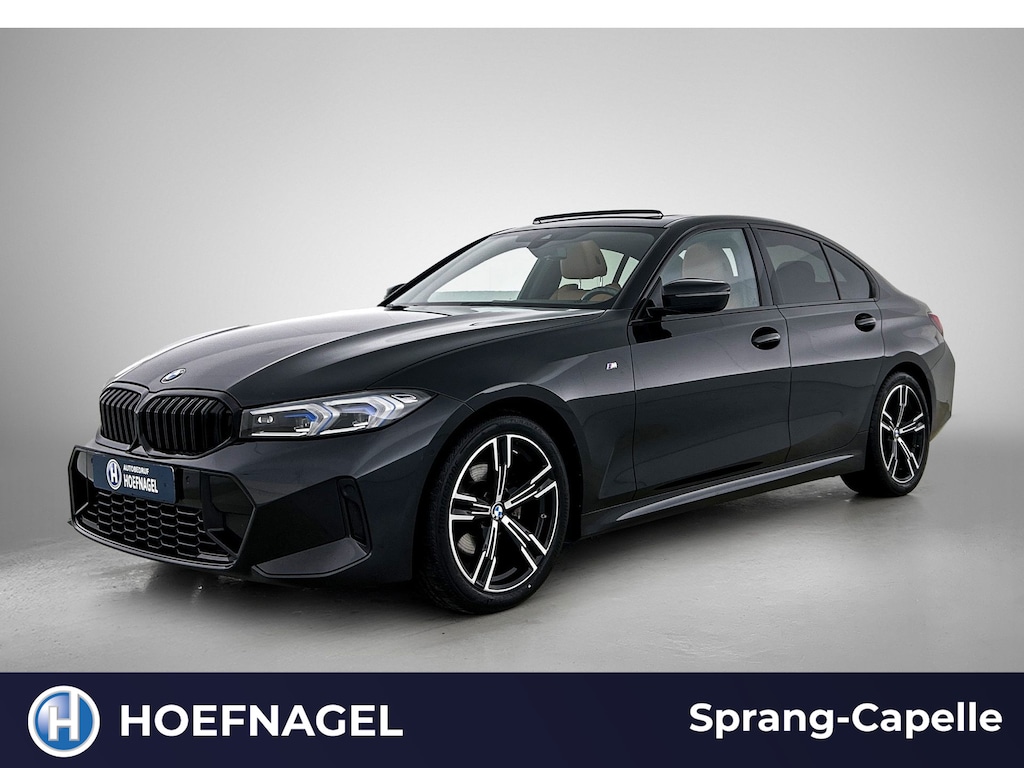 BMW 3-Serie 320i M Sport | Schuifdak | Camera | HeadUp Display | Stoelverwarming | Memory Stoelen