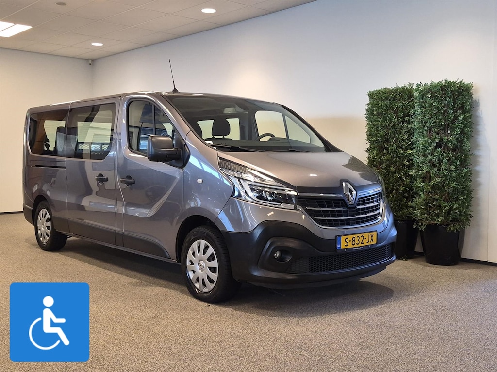 Renault Trafic L2H1 Rolstoelbus Groepsvervoer 5+2