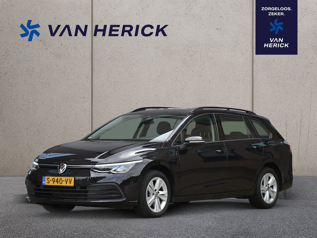 Volkswagen Golf Variant 1.0 eTSI Life Automaat | Navigatie | Achteruitrijcamera | Trekhaak