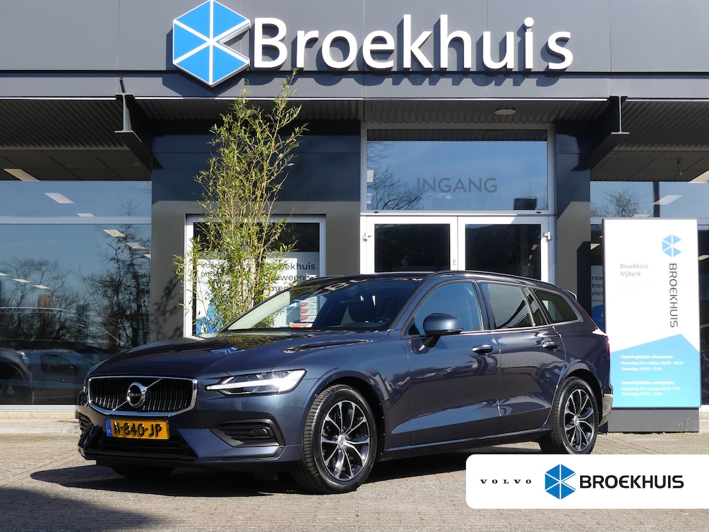 Volvo V60 2.0 B3 Momentum Advantage | Achteruitrijcamera | Apple Carplay/Android Auto|telefoonintegratie premium | Keyless start