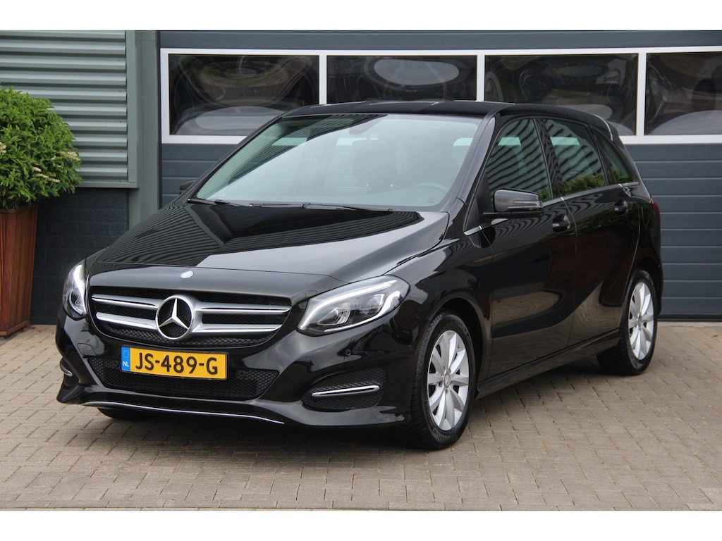 Mercedes-Benz B-klasse 180 Ambition NL Auto | 2e Eigenaar | Navi | Airco | PDC | Bluetooth | Comfortstoelen | LED | Trekhaak