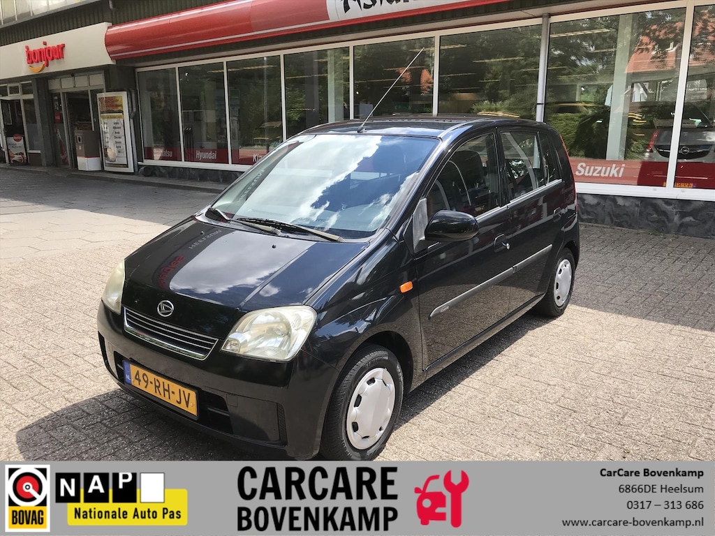 Daihatsu Cuore 1.0 5D Tokio