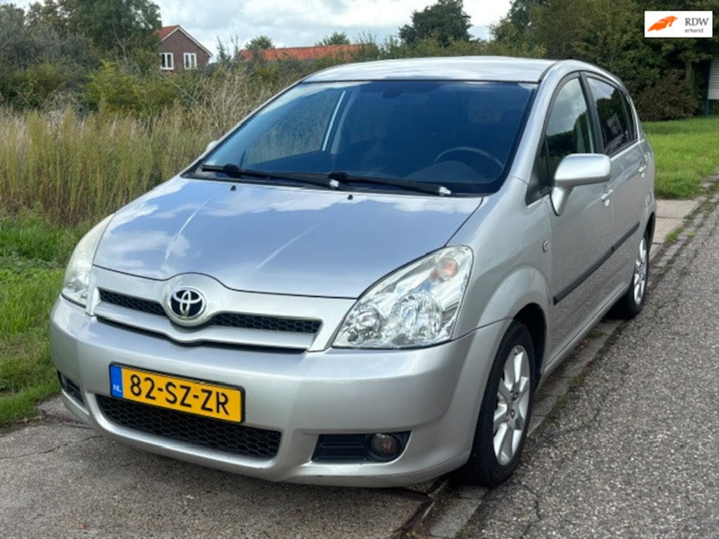 Toyota Verso 1.8 VVT-i Dynamic 7 Persoons! Automaat ECC Cruisecontrol ESP TCS LMV 16" PDC Trekhaak Dealeronderhoud Apk 04/07/2027