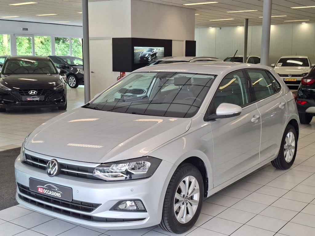 Volkswagen Polo 1.0 TSI Highline Navi/Bluetooth/Parkeersensoren voor en achter